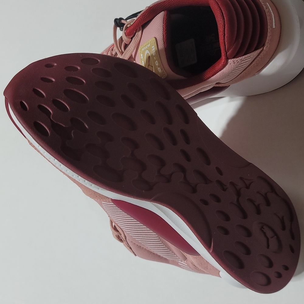 PUMA BIG KID PINK SNEAKERS  BURGUNDY RS 9.8 SESAME STREET 50TH ANNIVERSARY SZ 7 - Picture 9 of 12